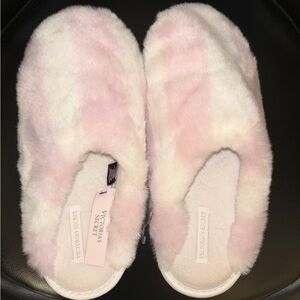 Victoria’s Secret Slippers
